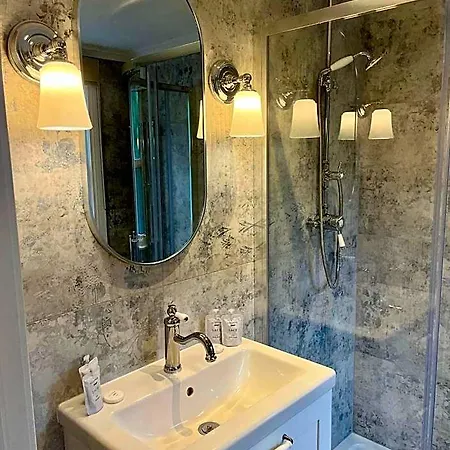 Number 31 Boutique Townhouse Konukevi 4*