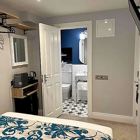 Number 31 Boutique Townhouse 4*