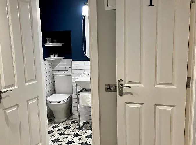 Гостевой дом Number 31 Boutique Townhouse