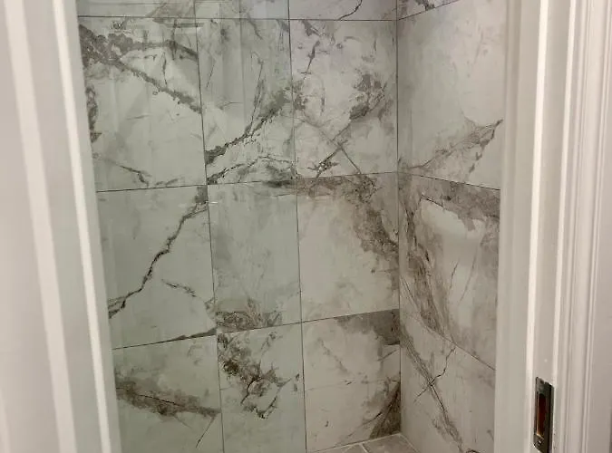 Number 31 Boutique Townhouse Голуэй